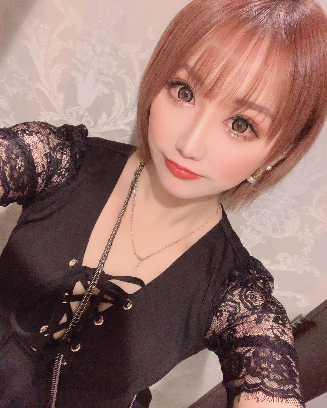 かおかおさんのインスタグラム写真 - (かおかおInstagram)「新しいドレス(^з^)-☆ @dazzy_official で買ったよ🙋‍♀️💖 着やすかった💝 新しいのもっと買おうかな🥰  #dazzy #dazzystore #dazzyreborn」1月26日 12時23分 - kaokao___0611