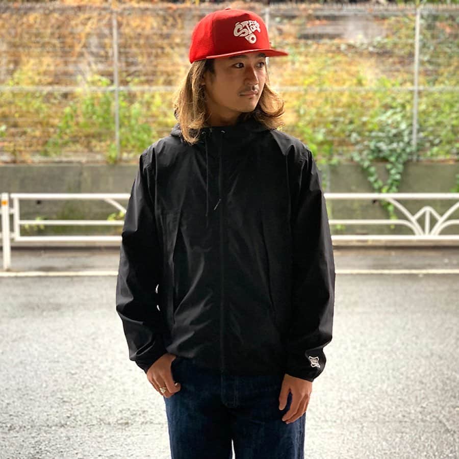 のインスタグラム：「SD Comfortable Stretch Hood Jacket - Standard California Limited.﻿  取り扱いはStandard California 直営店とOfficial Online Storeのみ。 1/28(木)発売予定です。 ﻿ #standardcalifornia #スタンダードカリフォルニア #フードジャケット #hoodjacket﻿ #stretchmaterial #ストレッチ素材﻿ #limited #ltd #限定﻿ #fashion #ファッション　﻿ #internationalshipping ﻿ #overseashipping」