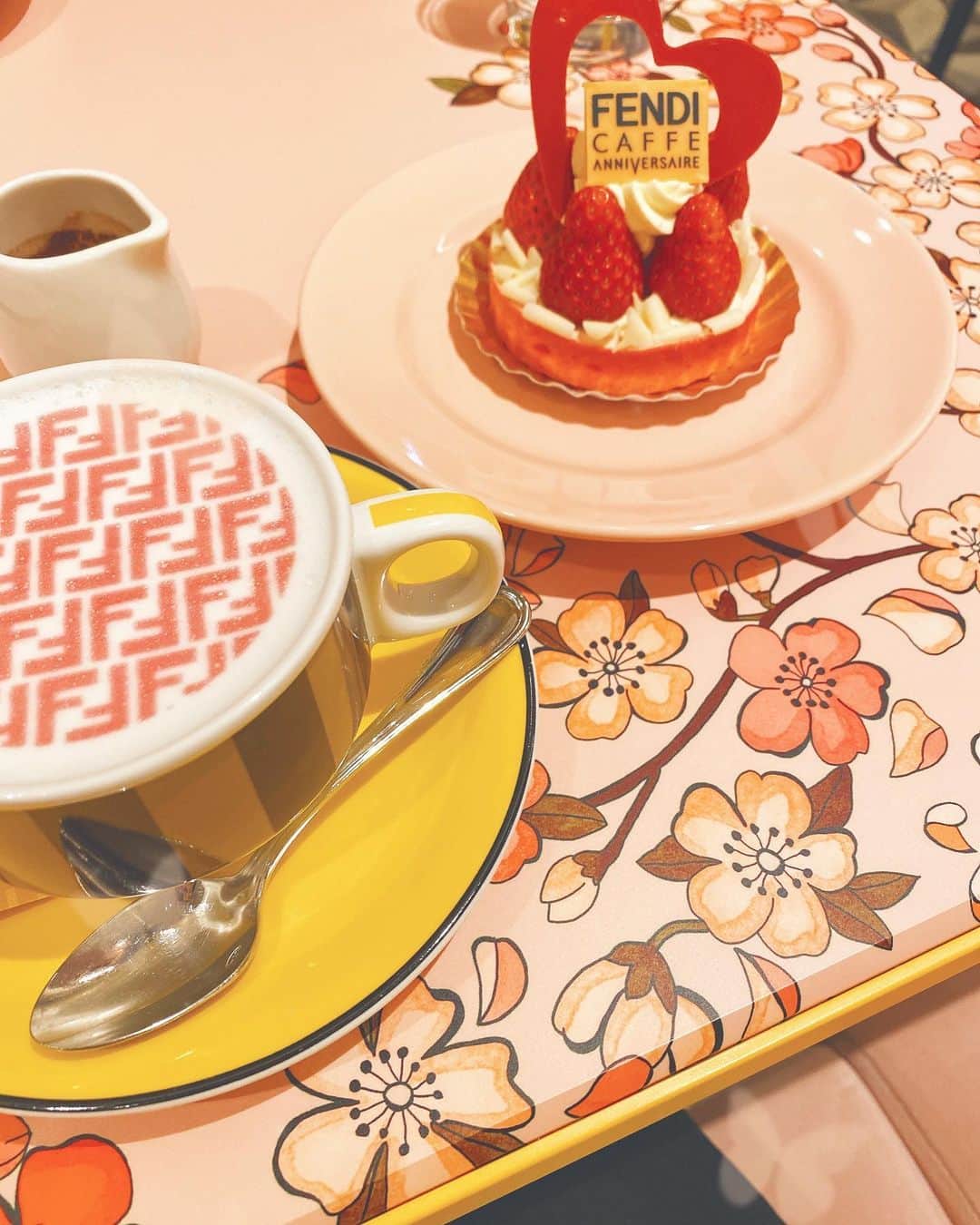 まんまるとまとのグルメインスタ