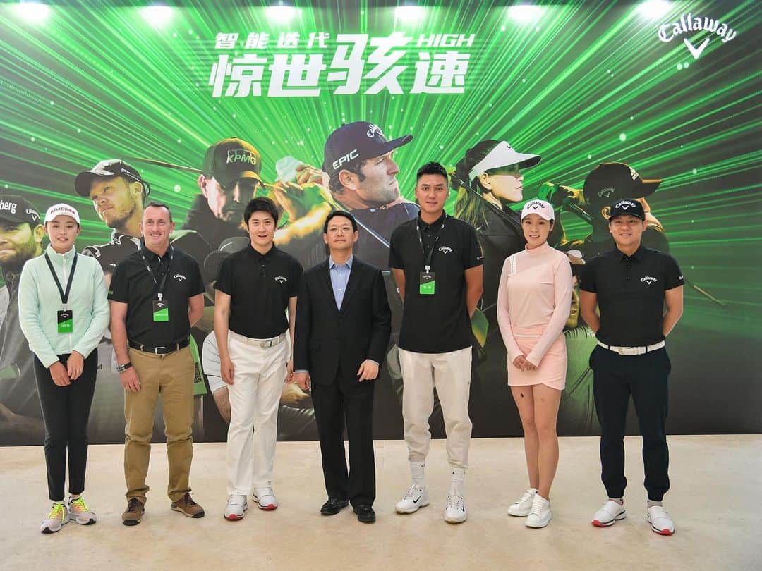 ジャン・ジェナリンのインスタグラム：「卡拉威AI 人工智能 #callaway #golf」
