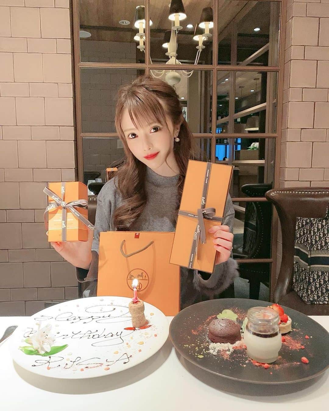 優月美羽のグルメインスタ