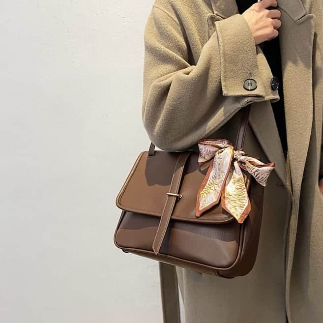 SweetHeart ショップさんのインスタグラム写真 - (SweetHeart ショップInstagram)「バッグ トートバッグ レディース ショルダーバッグ 鞄 肩掛け トート SHB552401  (￥3,090)  新作アイテムか 入荷  #バックパック #リュック #ミニバッグ #フェミニン #ハンドバッグ #大人ガーリー #ガーリー #snidel #プチプラ #プチプラファッション #l4l #プチプラコーデ #秋ファッション #l4f #秋コーデ #ザラジョ#ママファッション #baseec #ザラ #ユニクロ #ジーユー #lfl #スナイデル #今日のコーデ #レディースファッション #zara #秋物」1月27日 0時15分 - sweetheartstore0711