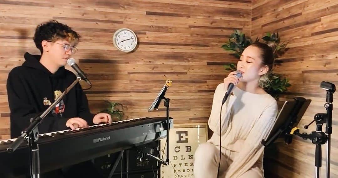 のインスタグラム：「今夜のリキミカTVもありがとう！ アーカイブはYouTubeにて🙋‍♀️  #youtube#リキミカTV#KIMIKA#久光力#配信ライブ#毎週火曜夜20時#rb#soul#pops#funk#リクエスト募集中#KIMIKAofficial#チャンネル登録お願いします」