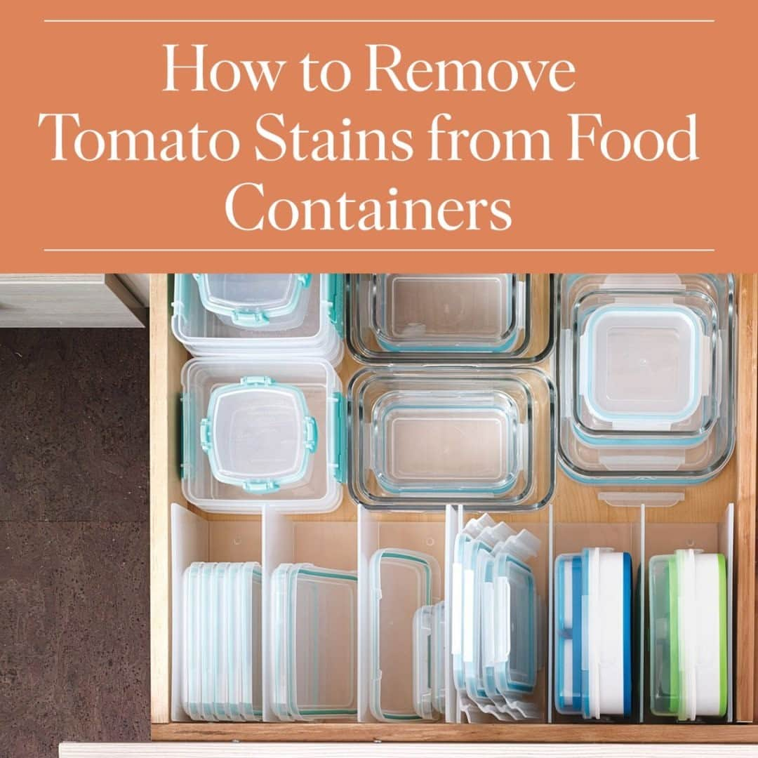 マーサ・スチュワートさんのインスタグラム写真 - (マーサ・スチュワートInstagram)「If you've ever made a big batch of homemade marinara sauce or brought leftover pasta to work for lunch, then you've likely experienced the struggle of trying to clean an empty food container that has been stained with tomato sauce. So, what's the secret to removing those pesky stains? It’s surprisingly simple, using a combination of materials you already have on hand. Visit the link in bio to learn more. Plus, leave a comment below with your best techniques!」1月27日 1時02分 - marthastewart