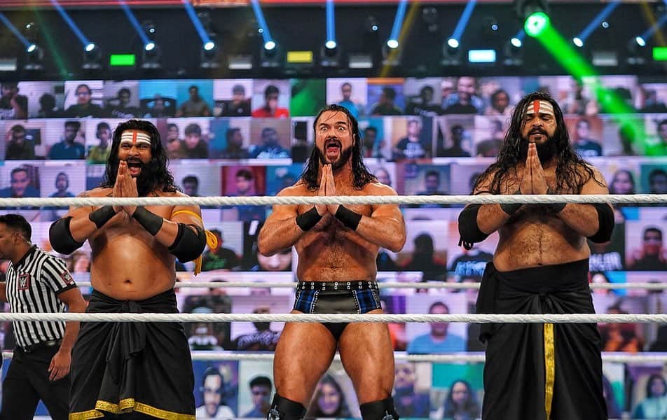 WWEさんのインスタグラム写真 - (WWEInstagram)「#IndusSher and the #WWEChampion @dmcintyrewwe get the win over @jindermahal & the #BollywoodBoyz! #WWESuperstarSpectacle」1月27日 1時04分 - wwe