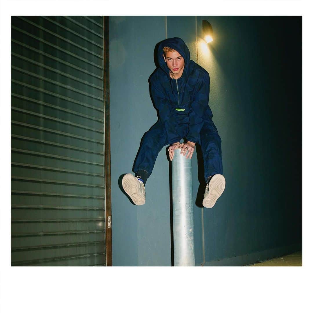 アイスバーグのインスタグラム：「Unveiling our new male muse @kahlilbeth #Iceberg1974 #sportswear」