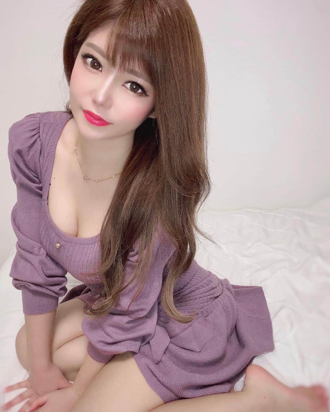 𝖬‌𝖠‌𝖬‌𝖨のインスタグラム：「おうち時間 みんなおうちで何してるの？ いろんな影響受けて気が滅入りそうな日もあるけど 前を見て今出来ることを✨  Don't lose to COVID-19💪🏼  #おうち時間 #stayhome」