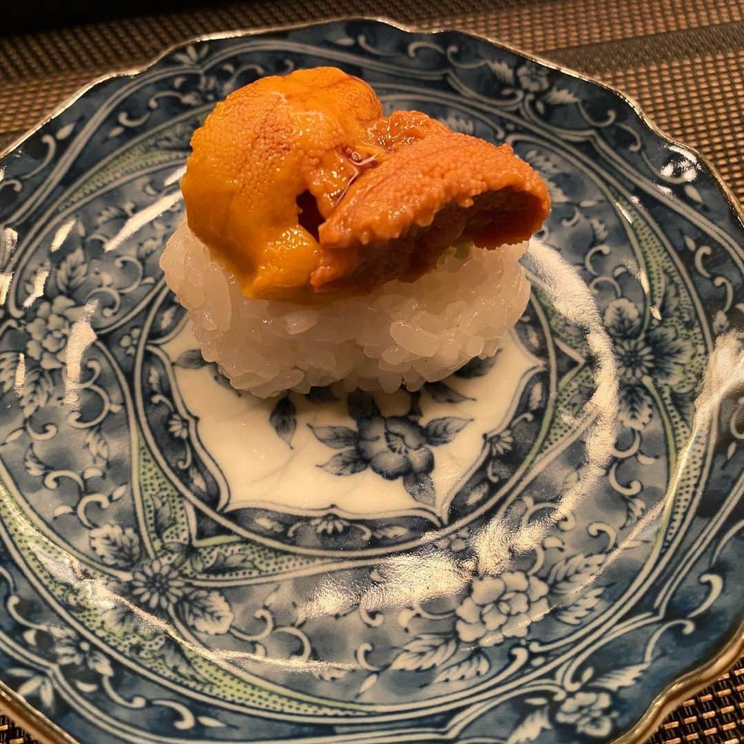 加賀其真美さんのインスタグラム写真 - (加賀其真美Instagram)「載せ忘れ美味しかった物シリーズ💜💛💜 ． 早く美味しい物いっぱい食べに行きたいね🤔🥲」1月26日 17時04分 - mami_kagasono