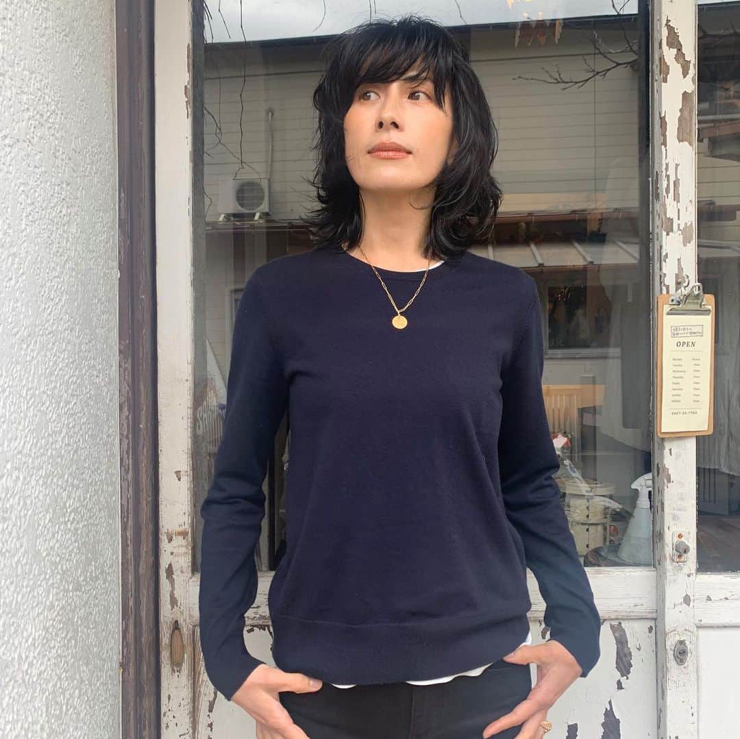 山口りさのインスタグラム：「理恵さん♡  @rie_hasegawa   ロックな　マッシュウルフ🦉  2枚目の写真が好き♡  📍鎌倉　坂の下」