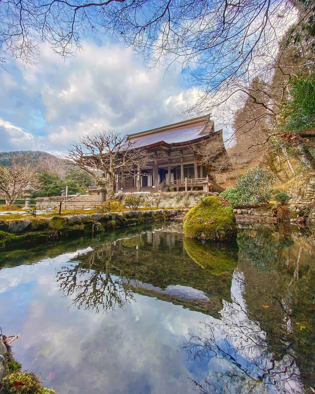 hama_aki_pppさんのインスタグラム写真 - (hama_aki_pppInstagram)「京都市左京区#勝林院  Location kyoto japan  　 #京都大原 続き　    　  #日本の絶景  #美しい日本　 #こころから #寺社仏閣  #寺院仏閣  #タビジェニ　 #コロナに負けない絶景  #神社仏閣  #そうだ京都行こう  #日本庭園  #top_favorite_shots  #inspring_shot  #japanesetemple  #loves_united_japan  #9vaga9  #japanesegarden  #igbest_life  #deaf_b_j  #igs_asia  #deaf_bestshot_japan  #japanese_gardens  #bestpicturesgallery」1月26日 17時11分 - hama_aki_ppp