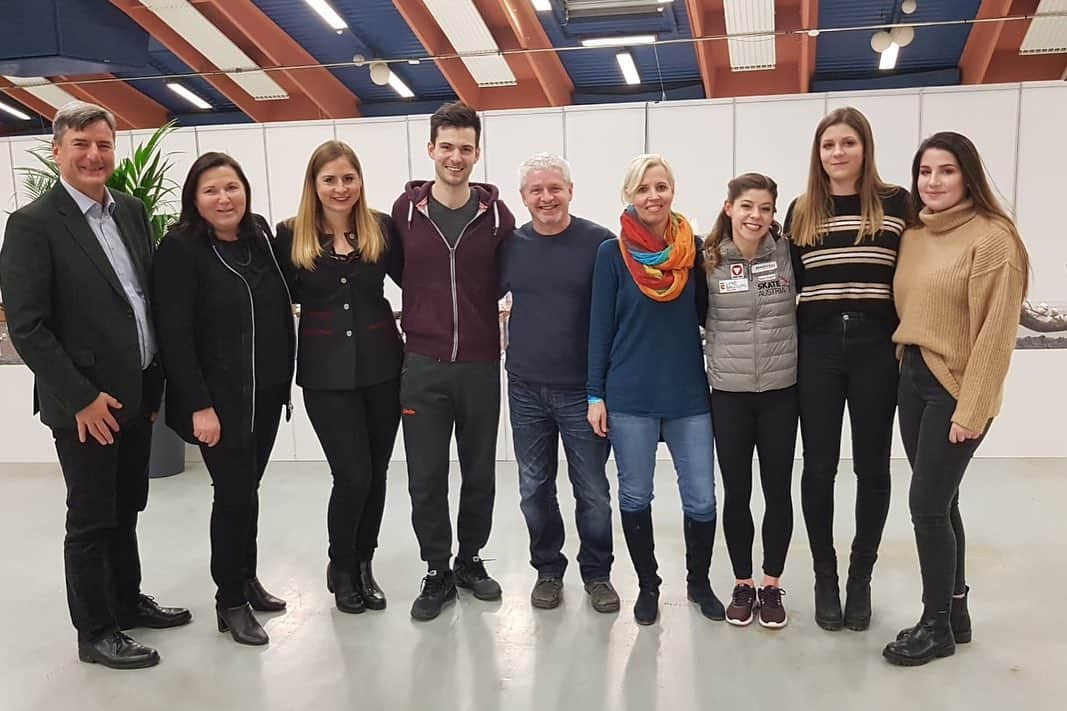 ミリアム・ツィーグラーさんのインスタグラム写真 - (ミリアム・ツィーグラーInstagram)「A year ago today #eurofigure2020 came to an end with the closing banquet and looking back at this great event makes a perfect summary of things I miss most these days! ❤️」1月26日 18時19分 - miriam_ziegler