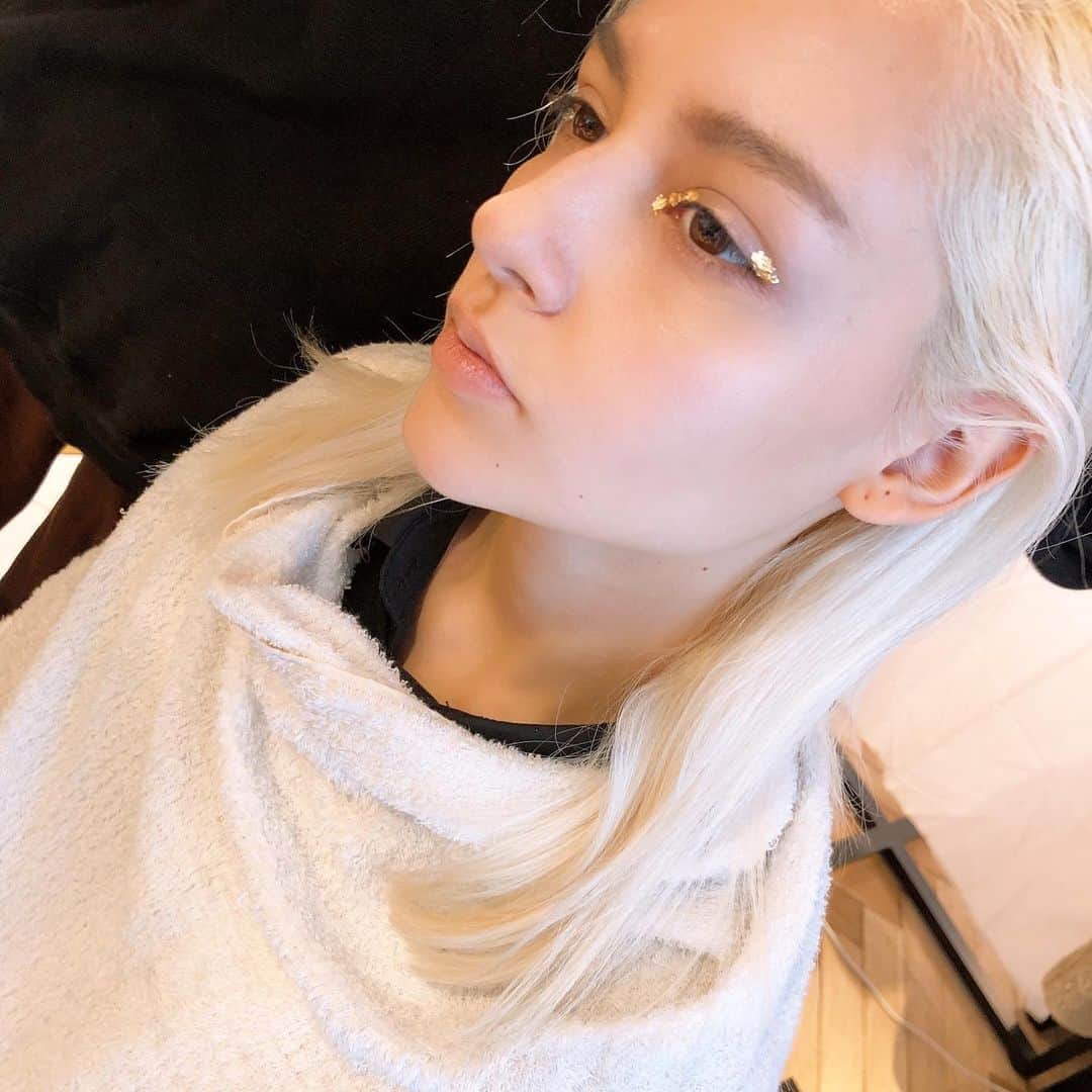 のインスタグラム：「SHOOTING . .2021 HlGH SUMMER COLLECTION   Photographer @jameen_life Model @miranda.celis  Hair make @hiromikozasa   thank you!」