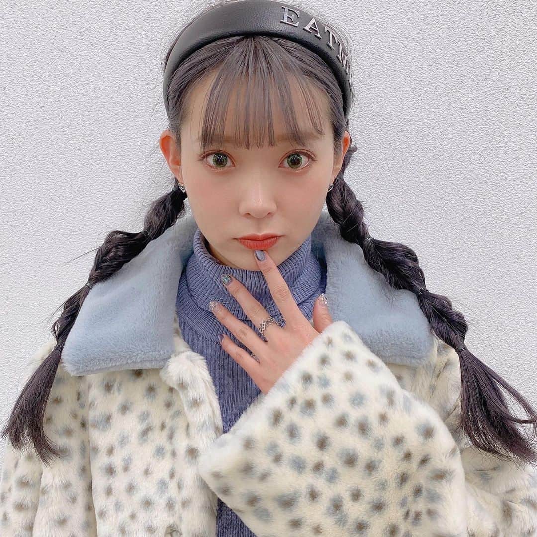 のインスタグラム：「YouTubeのヘアアレンジ動画を撮った時の💇‍♀️ 帽子をかぶっても可愛いけど、カチューシャをしてもいい感じになるよ！ 見てない人は是非見てねん〜  #hairstyle#japanesegirl#fashion」