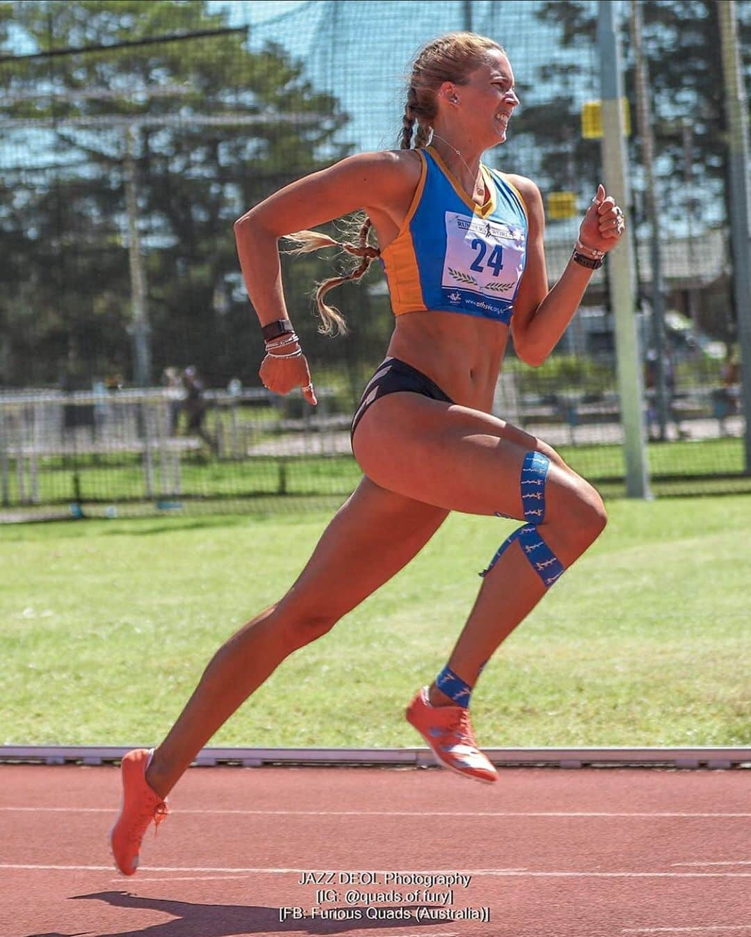 Maddie COATESのインスタグラム：「Allow yourself to be proud of yourself and the progress you’ve made. Especially the progress that no one else has seen.  I have learnt so much about myself these past 6 months and I am so grateful to be back out on the track pain free, 2 months ago I never thought that to be possible. Not to mention 6 months ago I was having the tough thoughts of will I even be able to run again, am I still fast, will I still know what to do. Your mindset is the most powerful tool you own so look after it and believe in yourself.  New club @williamstownathletics fresh mindset, same goals and growing support team ✨」