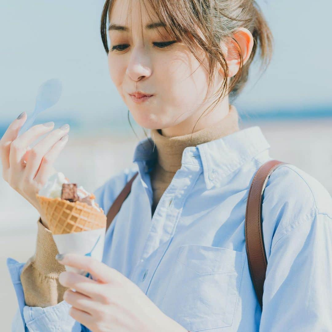 加納奈々美のインスタグラム：「今月もまたいろいろ食べたり飲んだりしてます🍨  @mina.magazine」