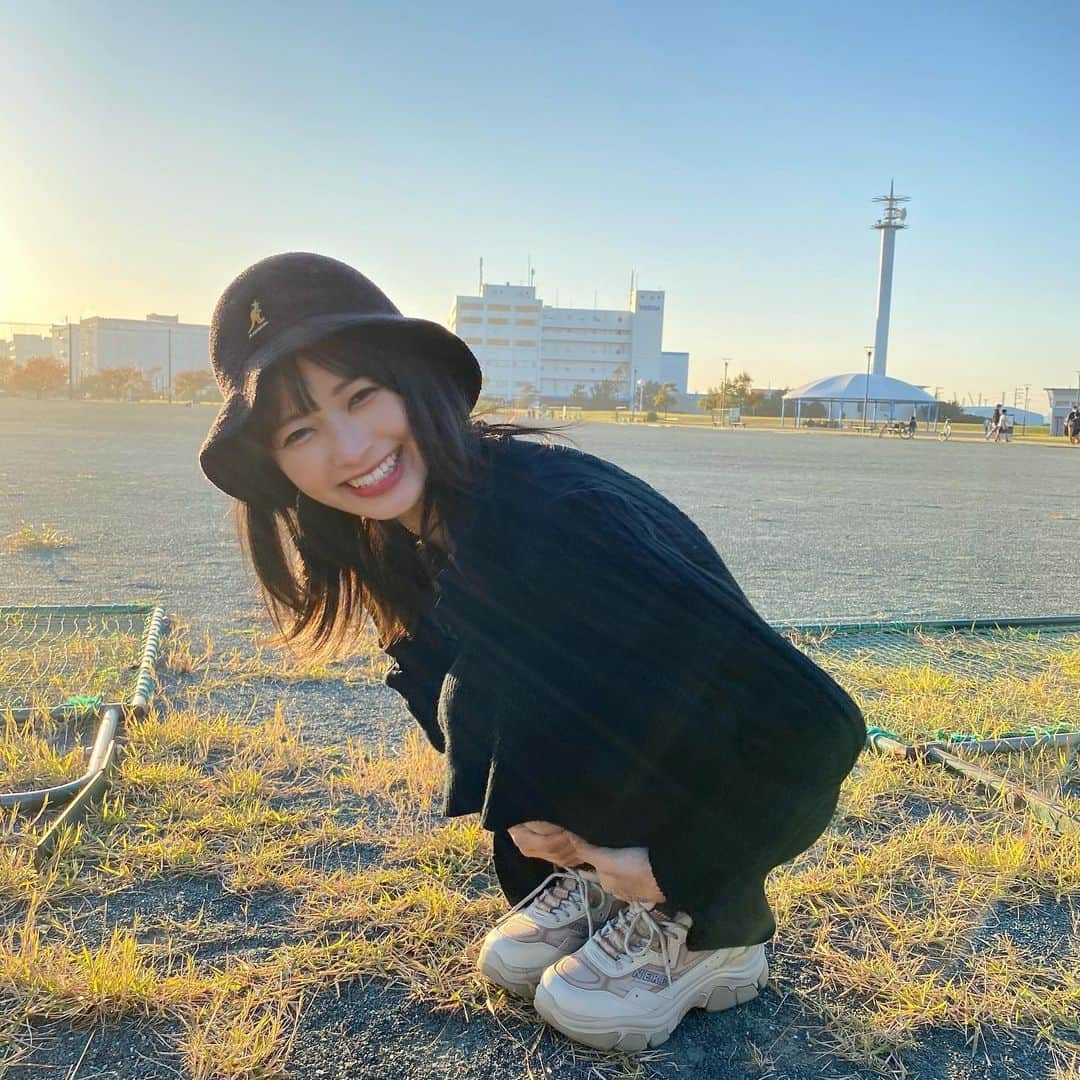 のインスタグラム：「⛲️🌱💭 日向ぼっこ ︎︎︎︎︎☺︎」