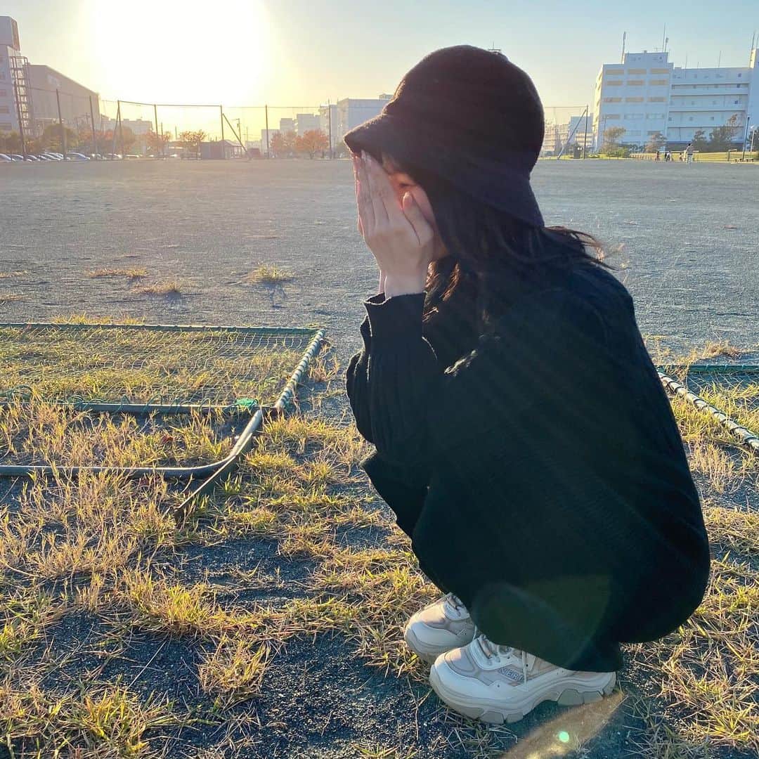 松川星さんのインスタグラム写真 - (松川星Instagram)「⛲️🌱💭 日向ぼっこ ︎︎︎︎︎☺︎」1月26日 20時12分 - akarin__rin