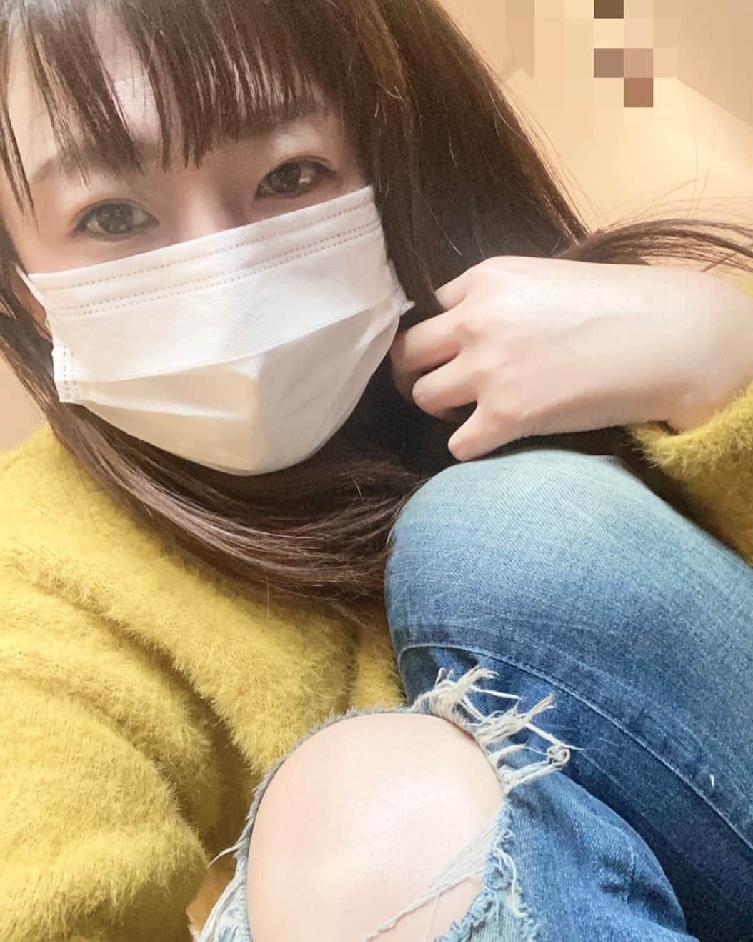 範田紗々さんのインスタグラム写真 - (範田紗々Instagram)「今日はまた、尾道で来た衣装で在廊してたよ☺️ #藤里一郎写真展」1月26日 20時12分 - handa_sasa