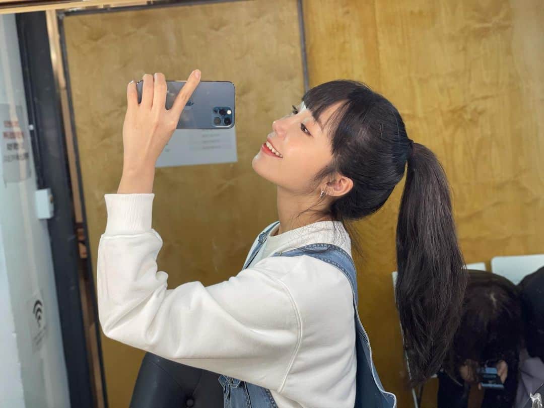 チョン・ウンジのインスタグラム：「오랜만에 막둥이모드🙇‍♀️」