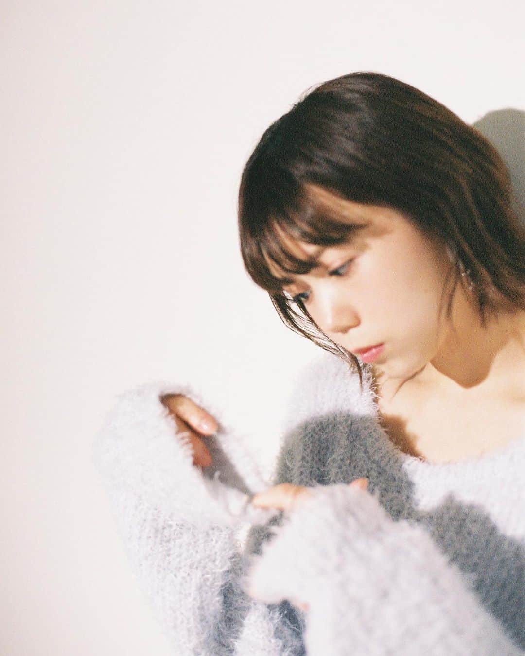 千田麻実のインスタグラム：「びろ〜ん☺︎⠀ ⠀ #フィルムカメラ」