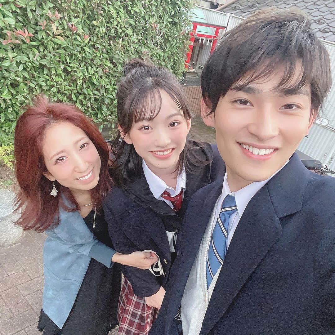 村上なずなのインスタグラム：「﻿ この撮影すっごくたのしかった❕﻿ またお会いしたいです（ ; ; ）🤍﻿ .﻿ YAMAHAの電動自転車の動画もあるので是非見てください＾＾﻿ 通学は通楽でいこっ！！！﻿ ﻿. ﻿ #jk #jkブランド #jkの素敵な思い出 #おしゃれ好きな人と繋がりたい #おしゃれ好き通信 #おしゃれさんと繋がりたい #オシャレさんと繋がりたい #韓国女子 #韓国男子 #韓国好きな人と繋がりたい #韓国好きな人と仲良くなりたい #いいね返し #いいね返しは絶対 #fff #lfl #lf4 #04line #04년생 #좋아요반사 #좋아요그램 #팔로우환영 #팔로미 #팔로우미﻿」