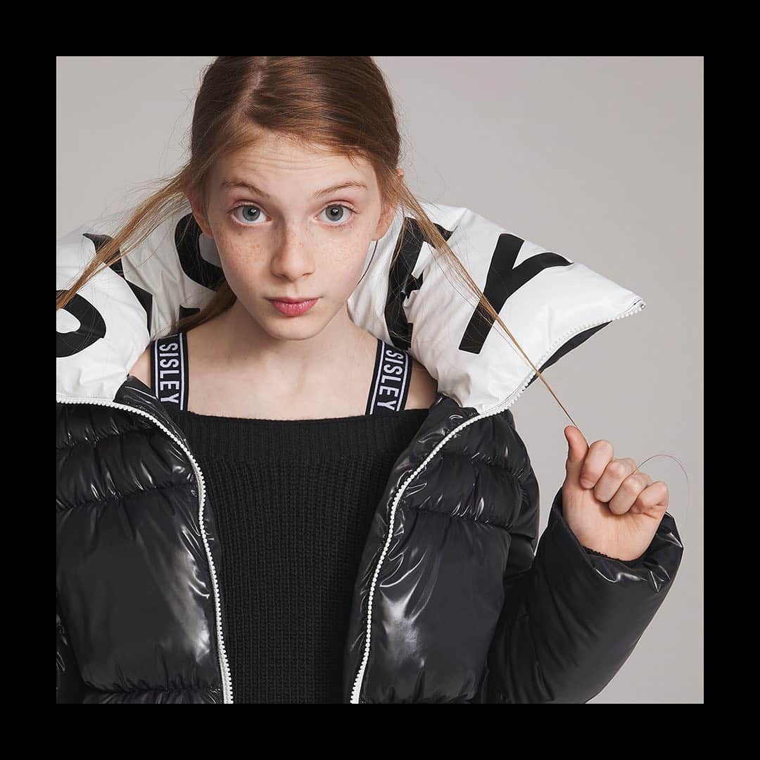 シスレーのインスタグラム：「EVERYBODY WANTS THEM:  the most-loved items from #FW20. #SisleyYoung #sisley #sisleyfashion」