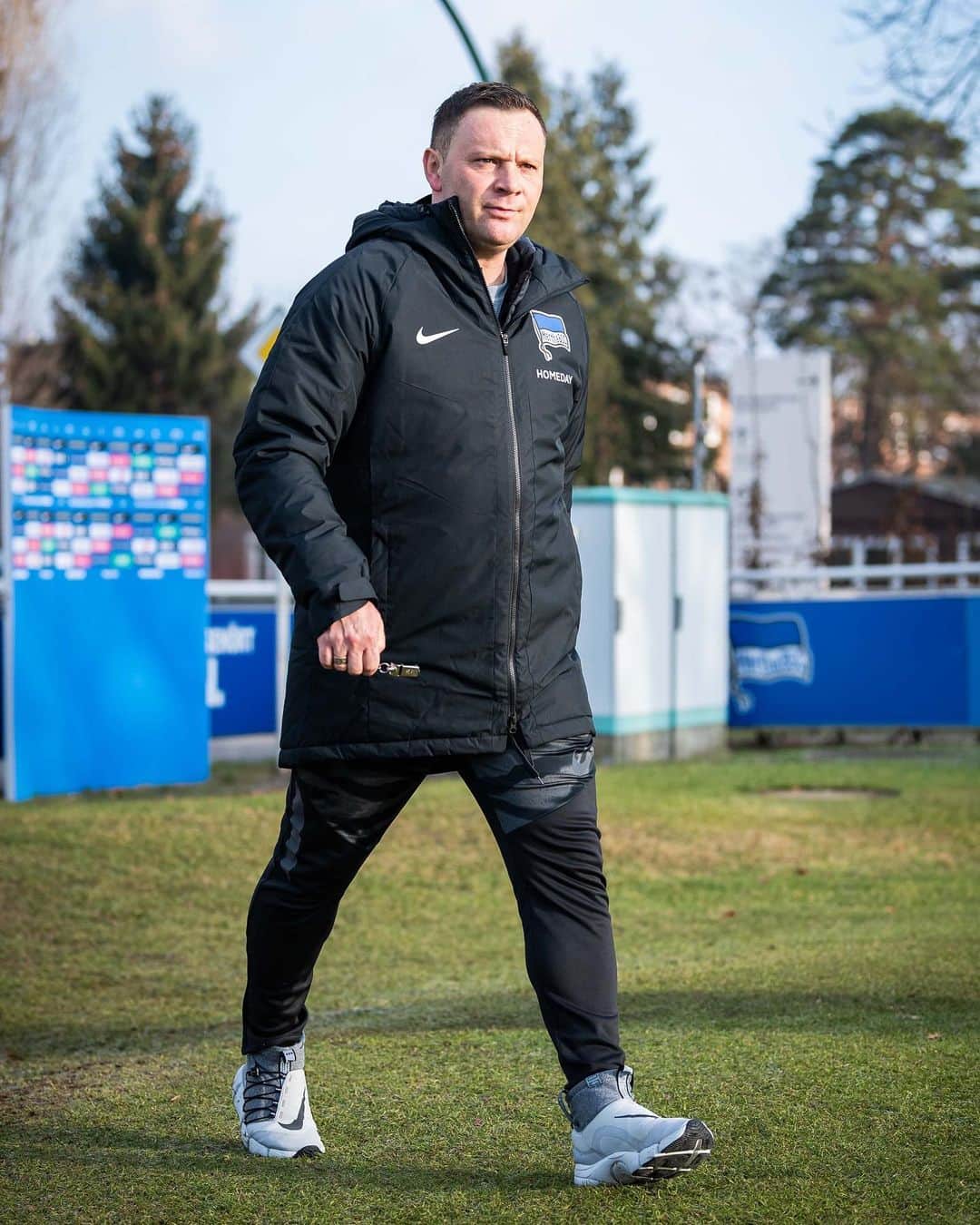 ヘルタ・ベルリンのインスタグラム：「Guess what’s back?! 📣👀 Erstes Training unter Pal. ☑️ . . #HaHoHe #herthabsc」
