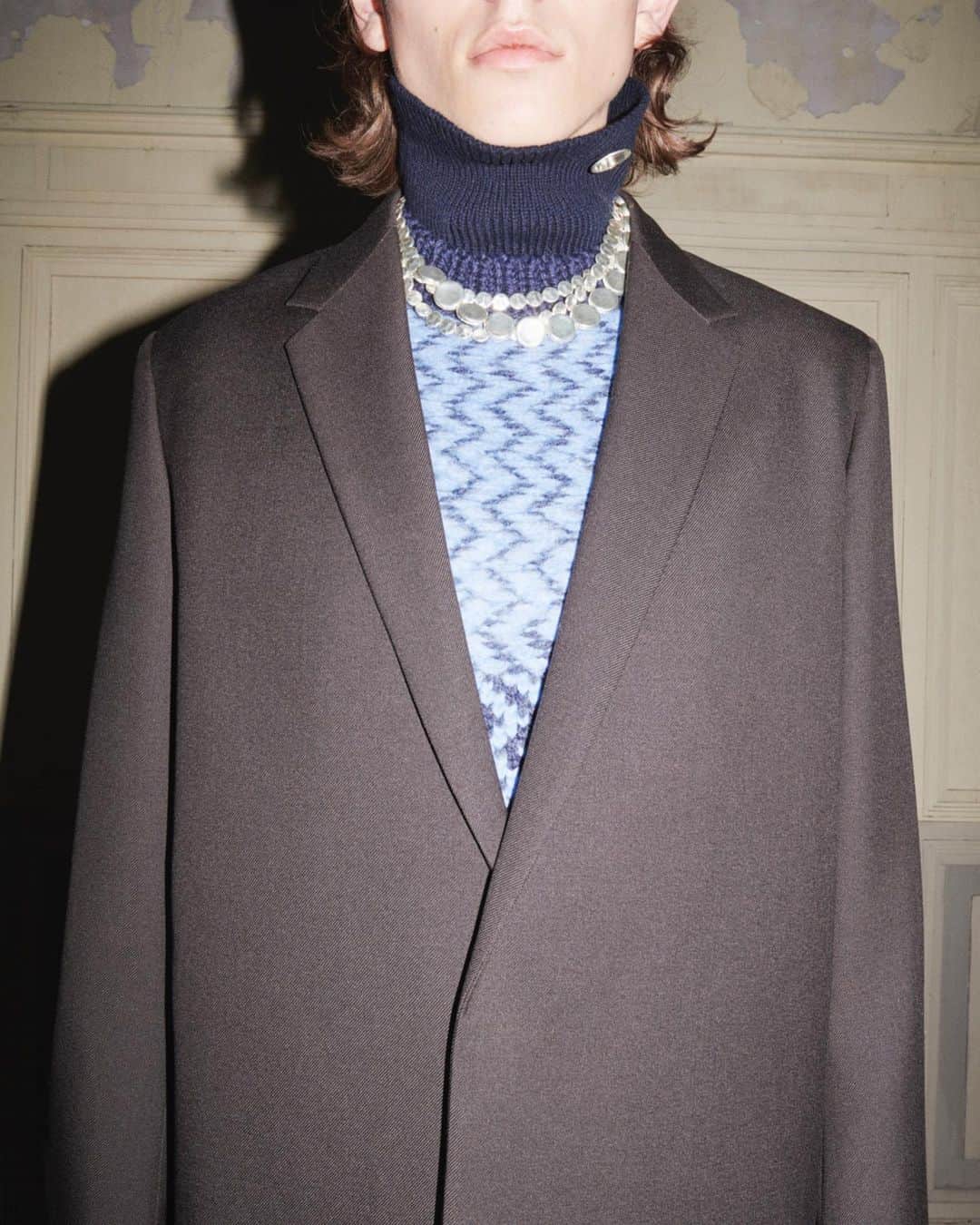ジルサンダーのインスタグラム：「#JILSANDER Men’s Fall/Winter 2021 Collection 📸 @chris.rhodes  #JilSanderbyLucieandLukeMeier」