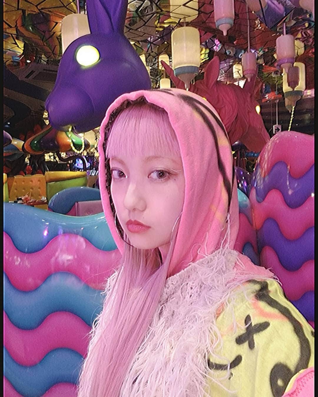 小林レイミのインスタグラム：「@happyxloco  @happyxloco  @happyxloco   🥵💘💘💘  Thankyou♡♡♡♡♡♡♡  #depop #kawaii #Kawaiimonstercafe #handmade #neon #originalbranded #artistry #fashiondiaries #happyloco」