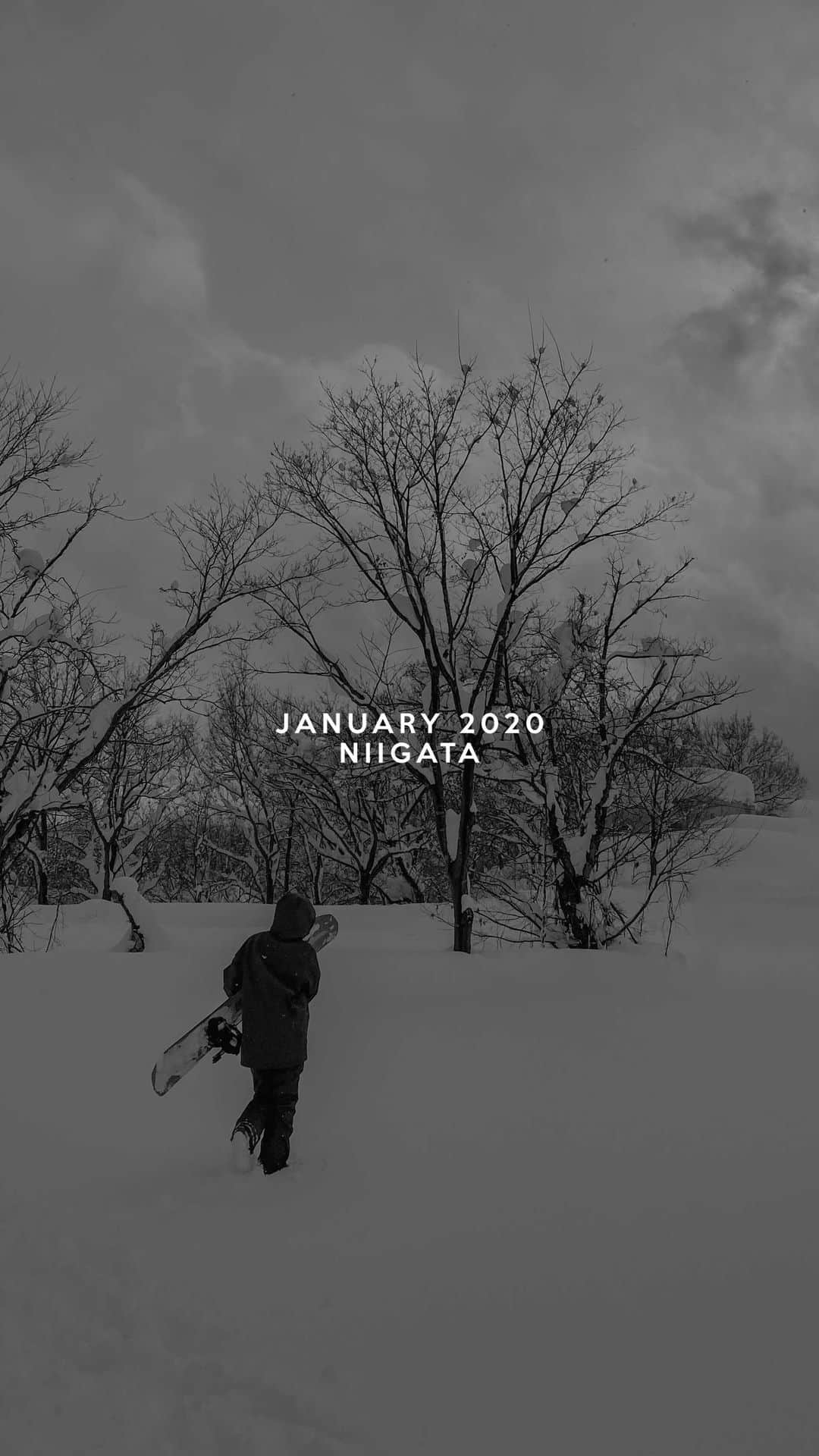 影山可蓮のインスタグラム：「・ ・ January 2021 📍 NIIGATA (動画2020にしちゃった😌w) ・ ・ 年始に新潟へ友達と行った思い出🏂を切り取りました🎥 楽しかったなぁ😌✨✨ @goprojp @gopro  @salomon_japan  ・ ・ #snowboard #winter  #snow #snowboading #ride #karen_snowboard #wintersport #instagram  #スノーボード #ボード #ウィンタースポーツ #スノーボード女子 #スノーボードウェア #ボード女子 #goprosnow」
