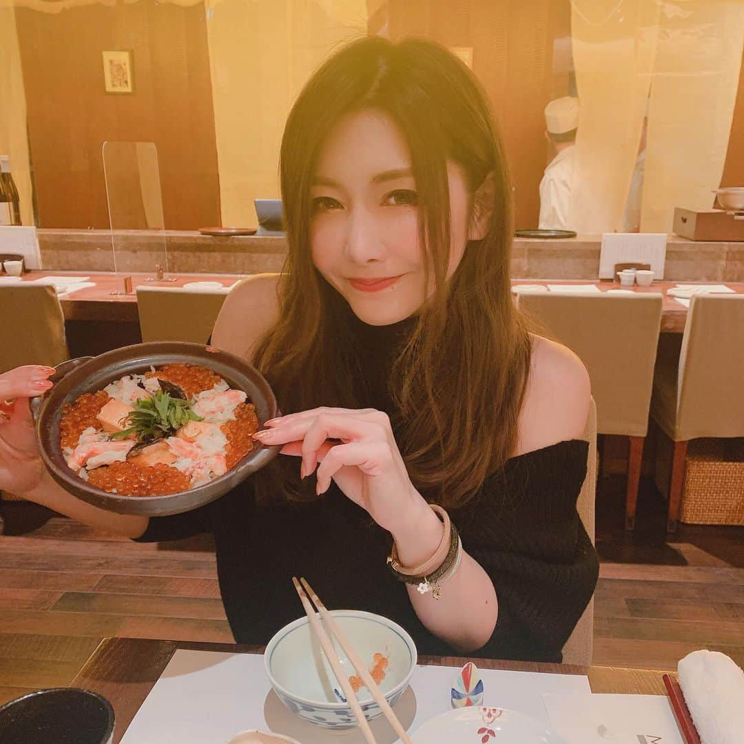 愛弓りょうさんのインスタグラム写真 - (愛弓りょうInstagram)「お米食べた🌾 ・ ・ ・ ・ #お米 #米福 #恵比寿 #お米の食べ比べ #ぽみにすと #ぽみにすと増やしてくぞー #おいしすぎた」1月26日 22時28分 - ryo_ayumi1027