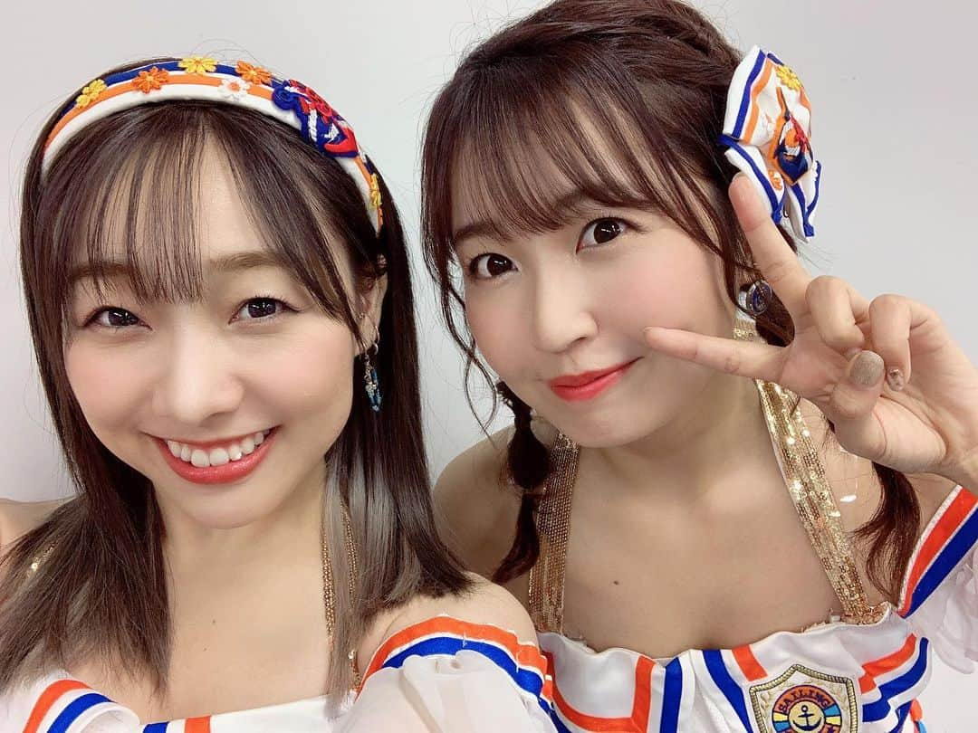 須田亜香里さんのインスタグラム写真 - (須田亜香里Instagram)「SKE48 in バンテリンドームナゴヤ⚾️ 26th Single 恋落ちフラグ 発売が2月3日に迫りました！  写真はMV撮影オフショットたち。 MVはSKE48の公式YouTubeにあります！  1月26日(火) 【#SPA!】は表紙掲載中❤️ 【#BomberE】メ〜テレ 24:53〜 恋落ちフラグ地上波初歌唱！  1月27日(水) 東海ラジオ 生放送出演 ↓ 【タクマ・神野のどーゆーふー】11:00頃～ ↓ 【OH! MY CHANNEL!】13:00頃～ ↓ 【源石和輝！抽斗！】15:15頃～ ↓ 【大澤広樹のドラゴンズステーション】18:00頃～ それぞれお便りいただけたらとっても心強いです💓  他6番組の収録もありますので詳しくは→ @mitsukichi_desu へ #SKE48 #恋落ちフラグ #バンテリンドームナゴヤ」1月26日 22時40分 - akarisuda