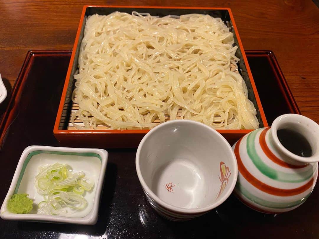 緒方友莉奈のグルメインスタ