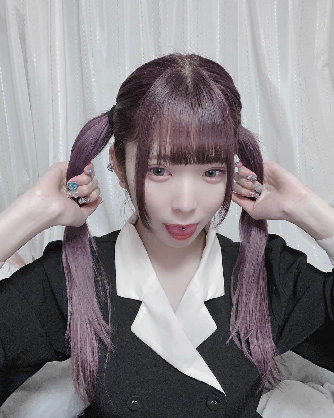 パン・ルナリーフィのインスタグラム：「染めたしながくした  原宿のフィーネというところの菊池さんにしてもらいました @0606ryomaan」