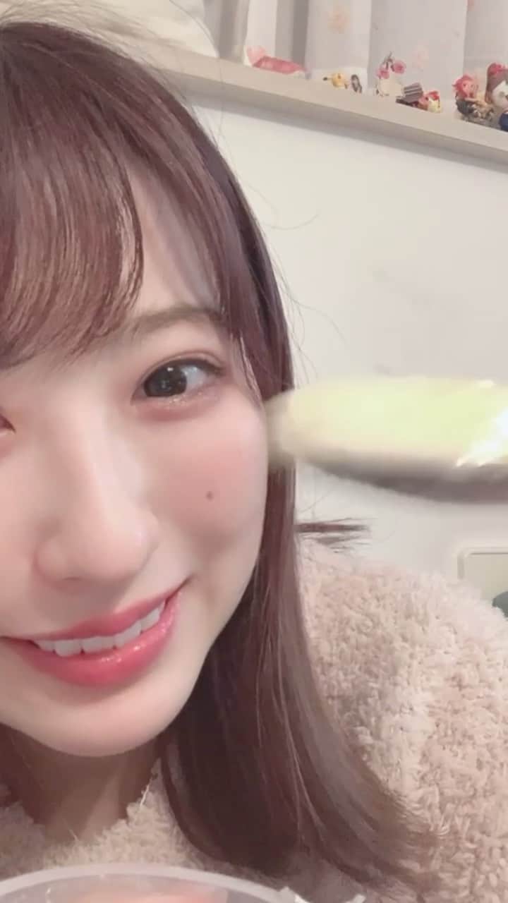 小桃音まいのインスタグラム：「プリン食べてみた🍮」