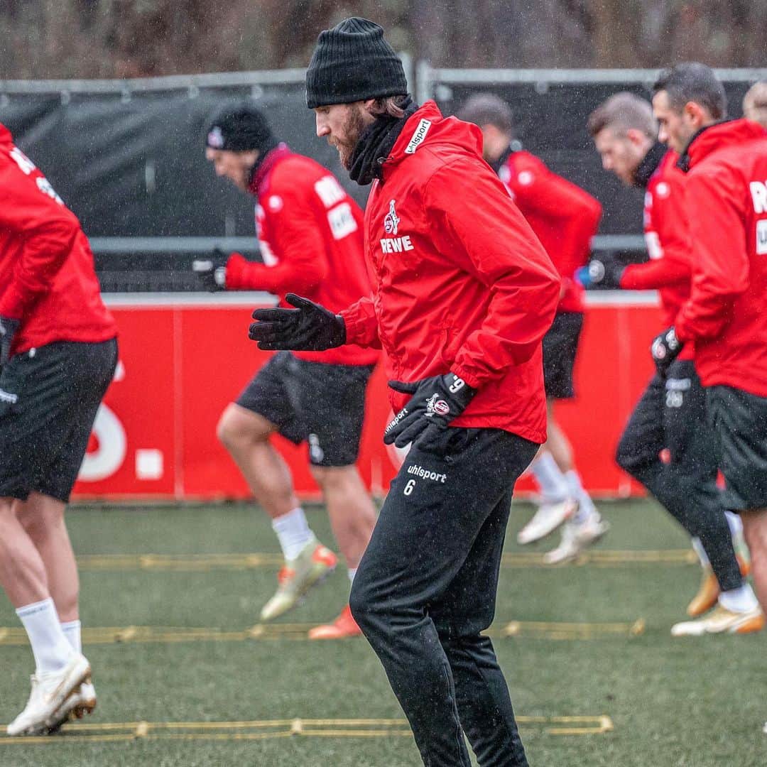 マルコ・ヘーガーのインスタグラム：「Focus💯 @fckoeln  #weitermachen #fight #training #hardwork #together #team #blessed #positivevibes #köln #fc #effzeh #mh6 #liebedeinestadt」