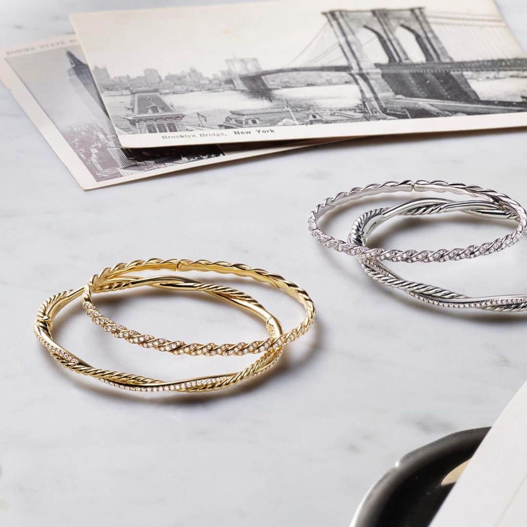デビッドヤーマンのインスタグラム：「Designed in New York. The city is in our DNA, fueling our brand and collections. #DavidYurman #TapToShop」