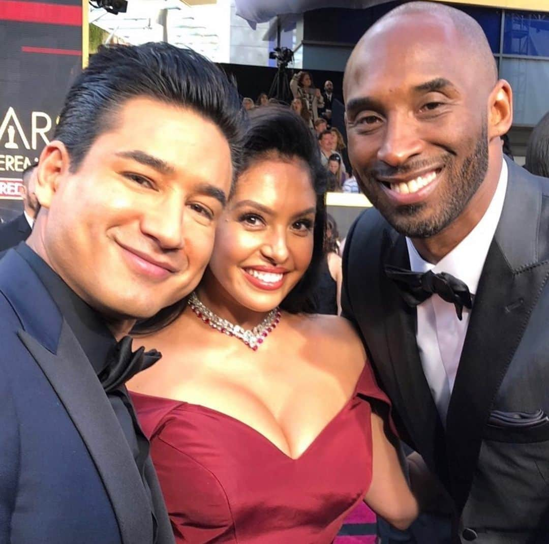 マリオ・ロペスのインスタグラム：「We miss you  @mariolopezextra  . . . #mariolopez #mariolopezextra #savedbythebell #sbtb #slater #acslater #lopez #blackmamba #fanbase #fantasyfootball #messi @onwithmariolopez @mariolopez #sbtbmeme #bayside #preppy #onwithmariolopez #sitcom #90ssitcom #zackmorris #8 #24」