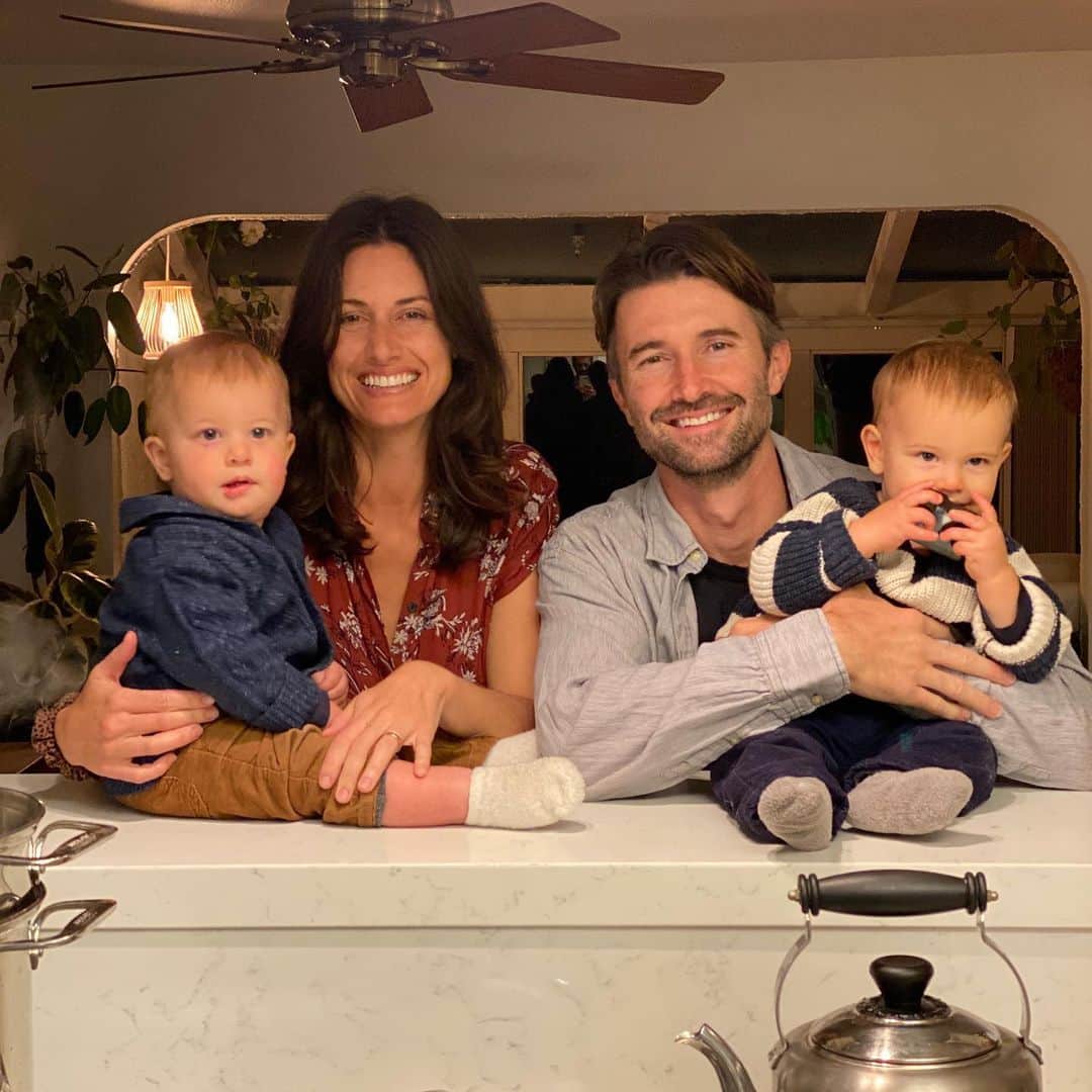 ブランドン・ジェンナーのインスタグラム：「We just knew it right away, didn’t we? That we would spend our lives together and raise a family. Be best friends and adventure through life together. Happy birthday, my love. Thank you for the incredible moments we have shared thus far, and for the love, laughter and learning that has yet to unfold. Eva, Bo, Sam and I are the luckiest people in the world ❤️ 🎂 @caylita_ 🦋」