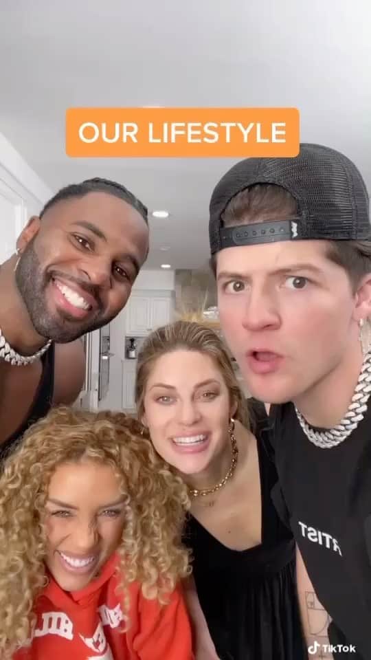 ジェイソン・デルーロのインスタグラム：「@jenafrumes @ondreaz @hannahstocking #lifestylechallenge」
