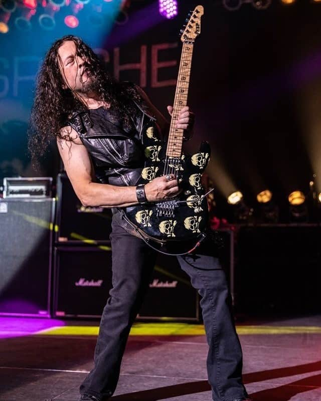 Queensrycheさんのインスタグラム写真 - (QueensrycheInstagram)「Michael at the Cannery Hotel and Casino in north Las Vegas, NV (photo credit Joe Schaeffer Photography) #queensryche #lasvegas #theverdicttour #michaelwilton #whip #mastuh #foundingmember #guitarist #espguitars #bamf」1月27日 4時59分 - queensrycheofficial