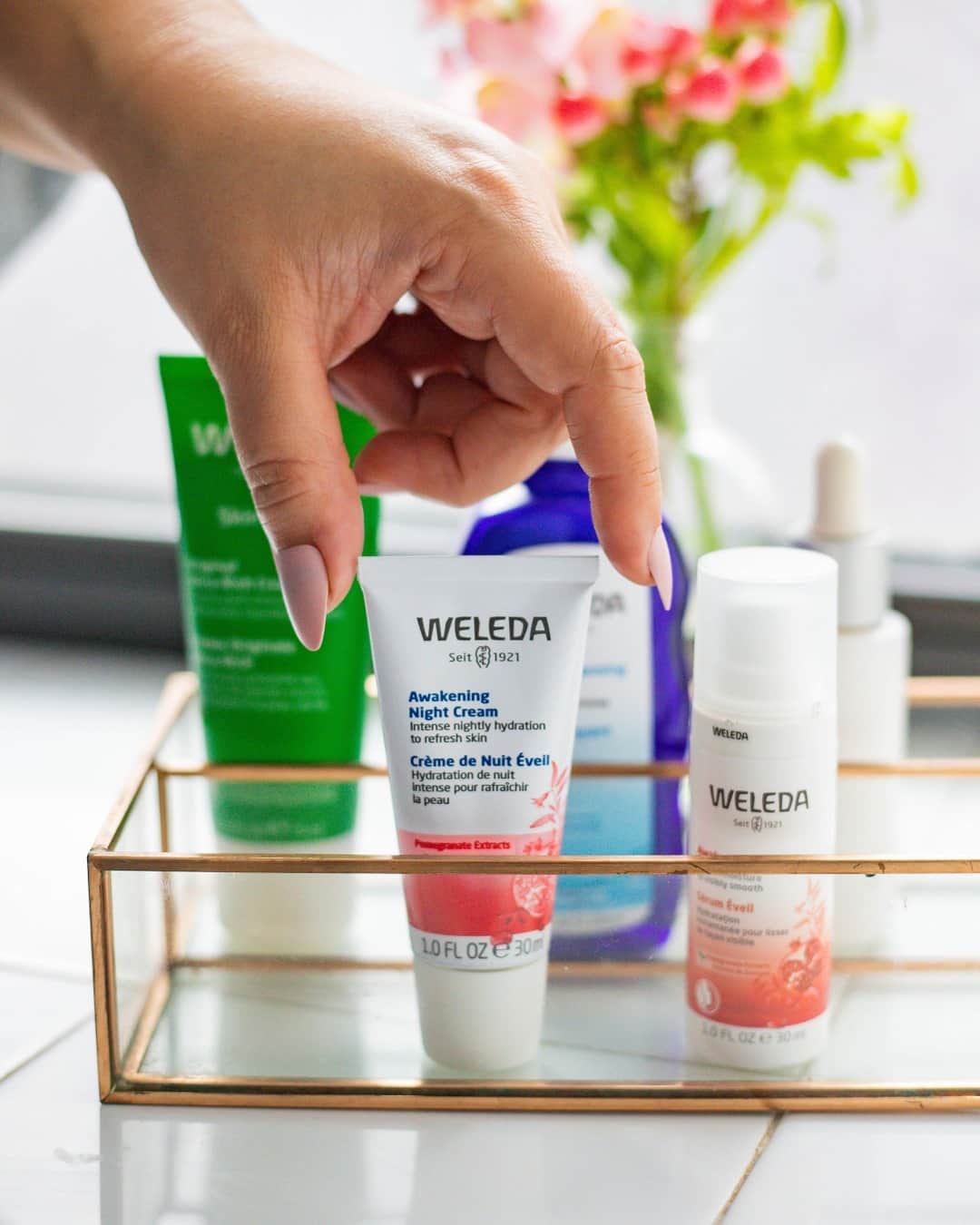 Weledaのインスタグラム：「Never let dull skin get you down! ❤️ Our Awakening Night Cream supports skin’s nighttime revival, leaving you looking lifted, firmer, and more radiant in the morning! #WeledaSkin」