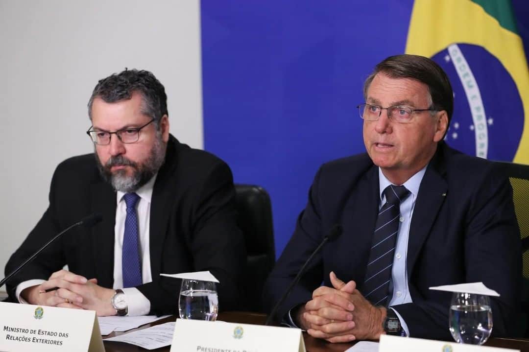 ジルマ・ルセフさんのインスタグラム写真 - (ジルマ・ルセフInstagram)「O  Presidente Jair Bolsonaro participou da Conferência de Investimentos na América Latina, promovida pelo banco Credit Suisse. O evento com investidores aconteceu na manhã desta terça-feira (26), por videoconferência.  Fotos: Marcos Corrêa/PR」1月27日 5時03分 - presidenciadobrasil