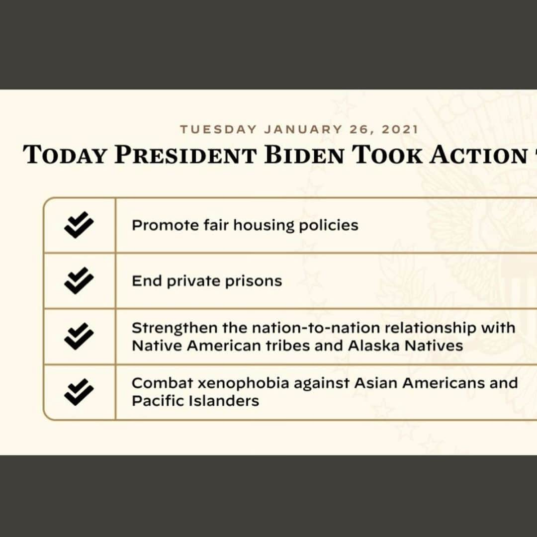 デブラ・メッシングさんのインスタグラム写真 - (デブラ・メッシングInstagram)「“It was the best of time’s, it was the worst of times.”—Charles Dickens  The last administration left our country in the worst possible position.   ✨BUT✨  We have a President now who is leading for ALL Americans. In just over a week @JoeBiden has fulfilled countless promises.  -rejoined the Paris Agreement -Rejoined the World Health Organization -launched a National COVID plan -launched a Health Equity task force to protect those most at risk and address racial disparities. -Ended Private prisons -Ended discrimination in Housing -combating xenophobia against Asian Americans and Pacific Islanders -end ban on Trans soldiers fighting for our country.  -improve wages, conditions and bargaining rights for federal workers and contractors. -end the Muslim ban -immigration reform to help DACA recipients have a road to citizenship -executive order to Buy American- government to buy American products by American workers. -reward companies that treat their workers with Respect and Dignity. -Expand access to Medicaid.  And that’s in THE FIRST WEEK!  I’m feeling hopeful.-」1月27日 5時55分 - therealdebramessing