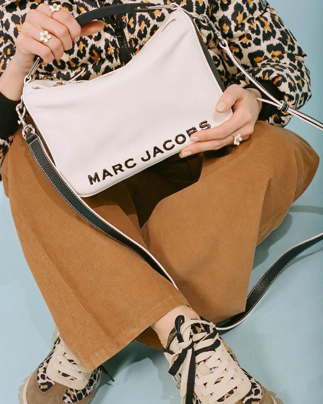 Marc Jacobsのインスタグラム：「THE SOFTBOX.  Photographed by @CobeyArner  December 18, 2020 in New York City.」