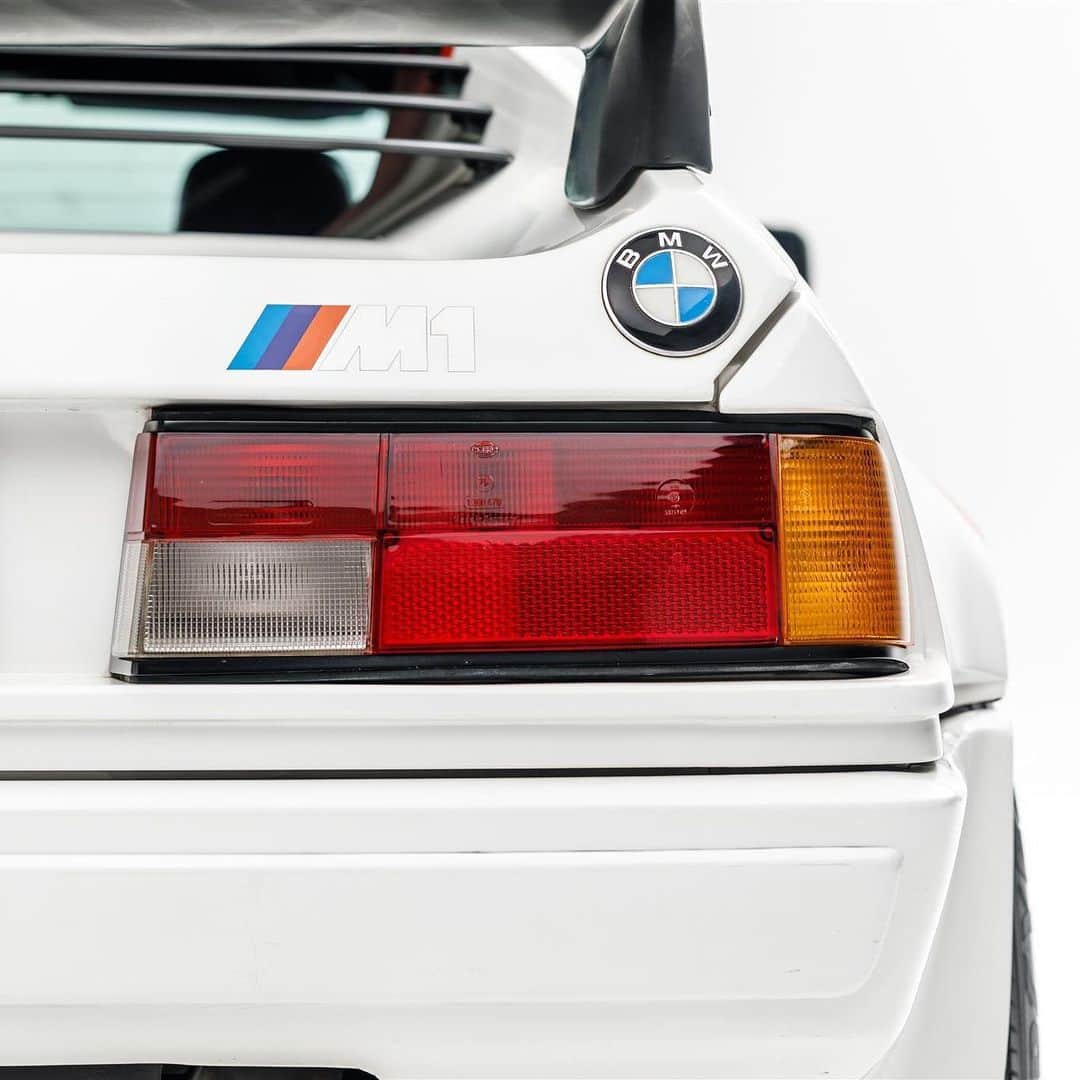 HYPEBEASTさんのインスタグラム写真 - (HYPEBEASTInstagram)「@hypebeastcarclub: This Paul Walker-owned @bmw M1 AHG Studie is now up for auction. With only 453 ever made, this particular one out received a special build by BMW dealer AHG with its Studie package. This specific example sees roughly 4,200 miles on the dash and is from 1980 and is equipped with a 3,453cc M88 inline-six engine that has been modified to 350 horsepower thanks to the help of AHG via engine and exhaust work. Other features include a Procar-style body kit, a custom BMW tricolor livery, and more. Click the link in bio for more info.⁠⠀ Photo: @bringatrailer」1月27日 6時56分 - hypebeast
