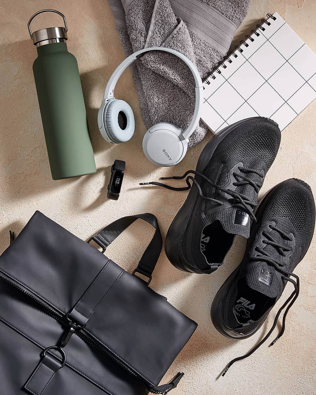 Target Australiaさんのインスタグラム写真 - (Target AustraliaInstagram)「Fit kit essentials that will have you looking and feeling fabulous 🎯♥️ #targetaus #targetwomen #activewearbytarget」1月27日 7時08分 - targetaus