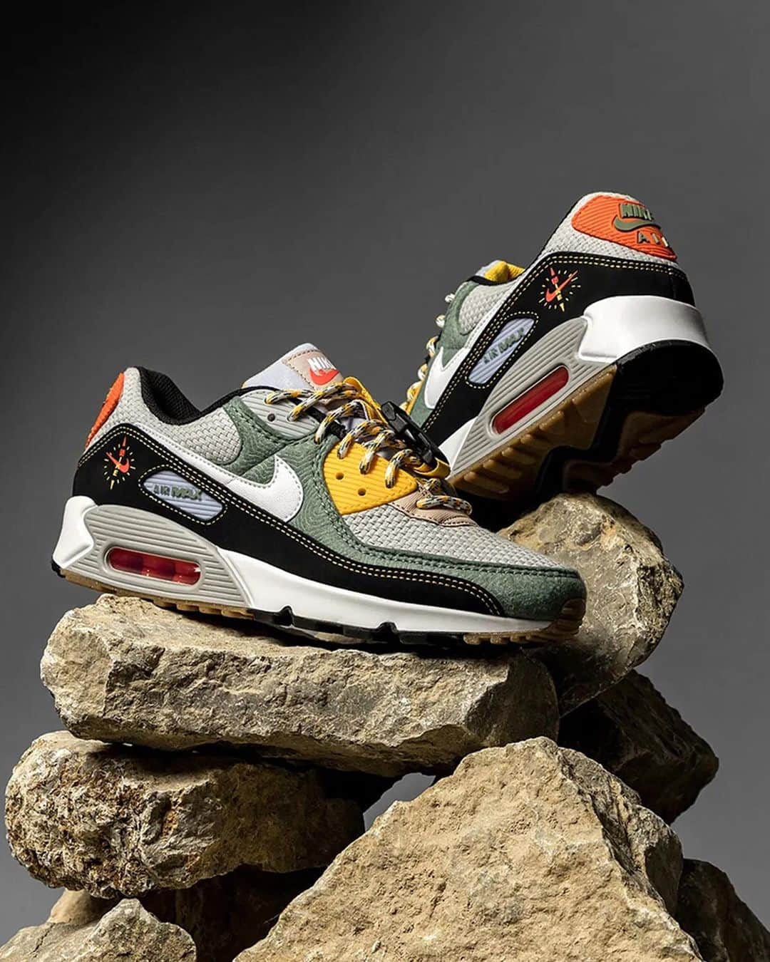 HYPEBEASTさんのインスタグラム写真 - (HYPEBEASTInstagram)「@hypebeastkicks: @nike pays homage to the great outdoors with its latest take on the Air Max 90 "Spiral Sage." The shoe features a mix of warm colors and earth tones, sporting a beige “Nike” patch logo on the tongue, followed by a bright yellow ripstop buckle that loops around the shoe’s laces. At the sidewalls is a long dark green leather panel decorated with subtle lines that mirror topographic maps. Other details include black mudguards, a tiny motif resembling a compass, and a light two-toned midsole to round off the utilitarian design. Pick up a pair now at @asphaltgold.⁠⠀ Photo: Asphalt Gold」1月27日 8時15分 - hypebeast