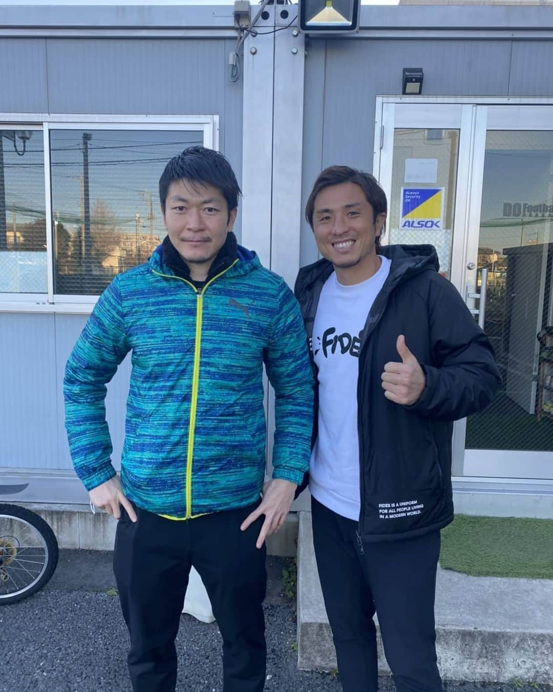 那須大亮さんのインスタグラム写真 - (那須大亮Instagram)「久しぶりにドゥーと⚽  昨年引退して今はサッカースクール経営者❗  色々な事が聞けて刺激にもなりました✨  Jリーガーの引退からの現実‼️ 近々公開するのでお楽しみに(^^)  #近藤直也  #Do football park #2012年柏レイソルチームメイト #サッカースクール経営」1月27日 9時19分 - nasudaisuke_official