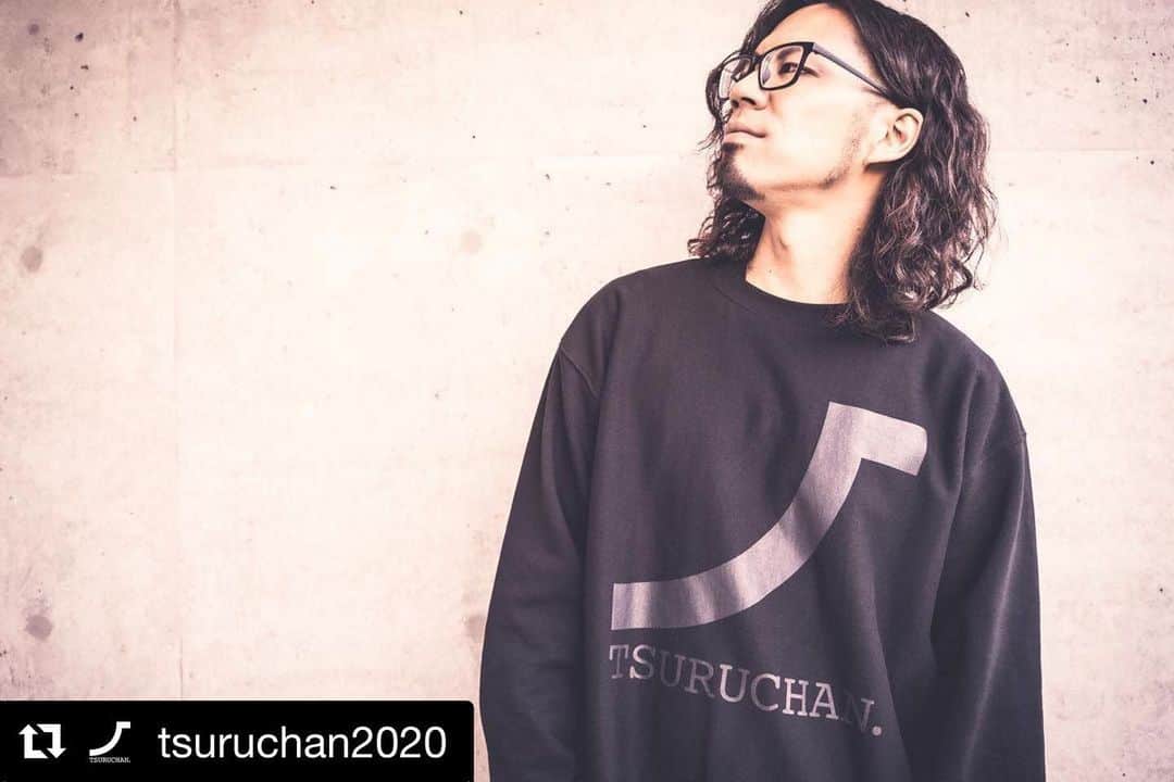 神田雄一朗のインスタグラム：「この後お昼12時から販売開始！  #Repost @tsuruchan2020 with @get_repost ・・・ 2021 NEW ITEM!! TSURUCHAN SWEAT2. Back pile.」